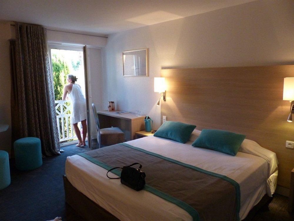 H Hotel Hyères Exteriör bild