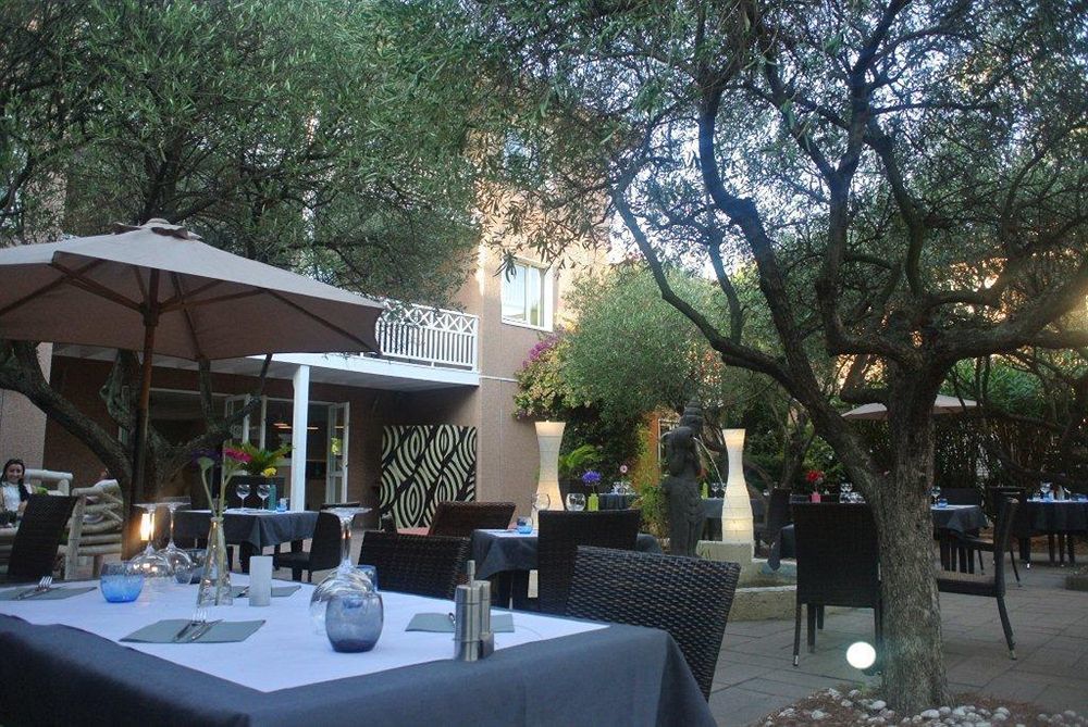 H Hotel Hyères Exteriör bild